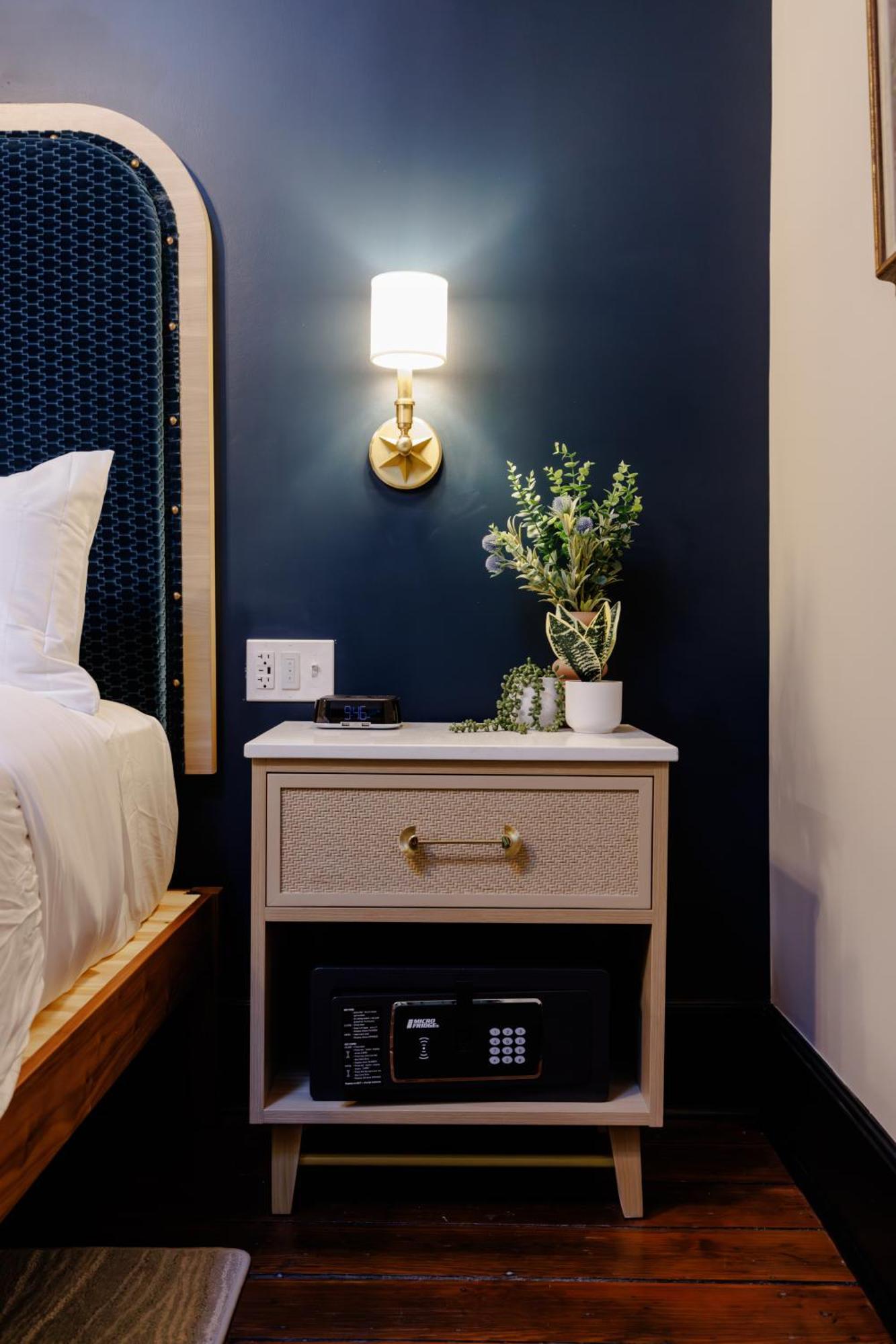 Hotel Trundle Columbia Bagian luar foto