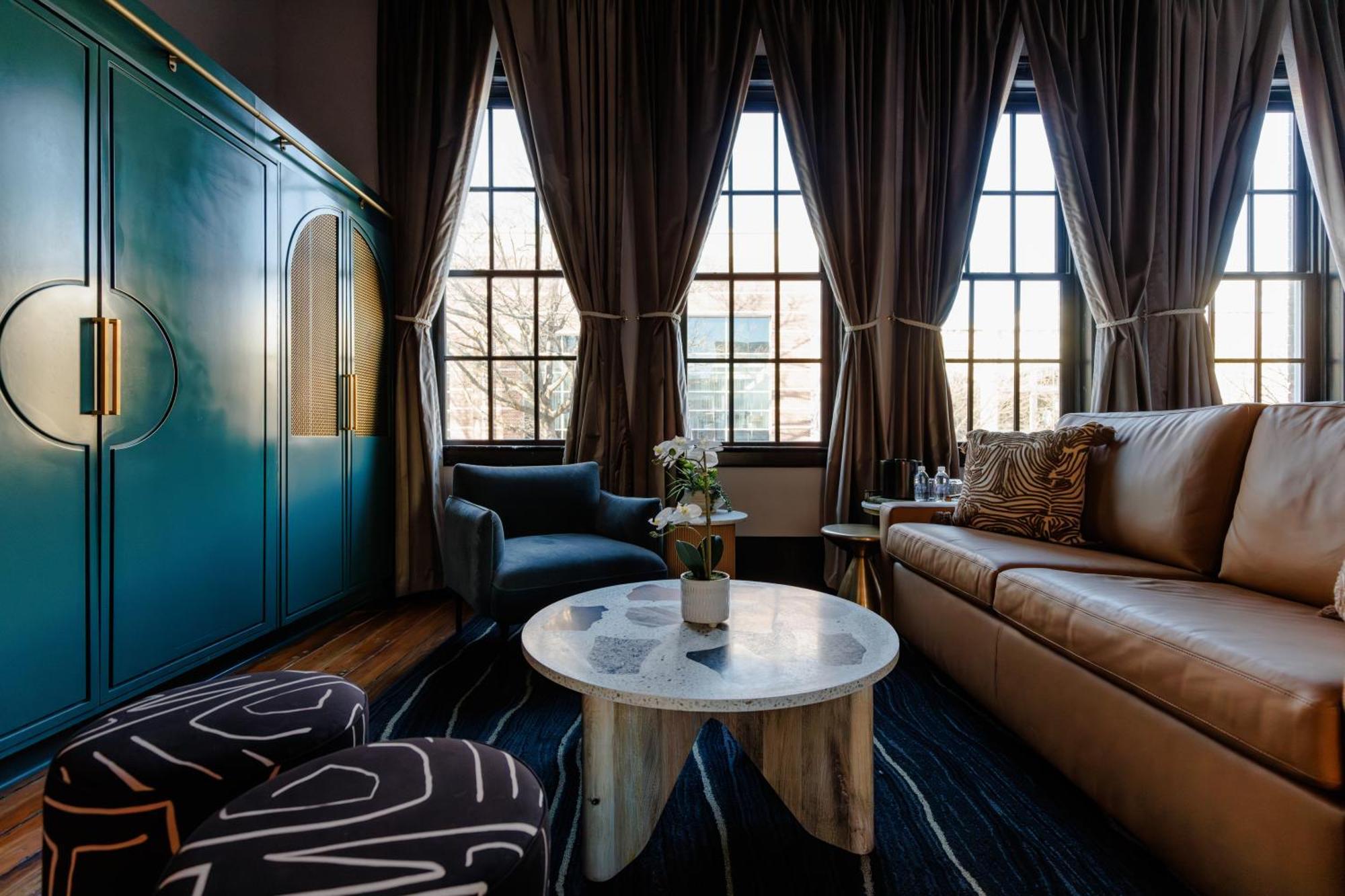 Hotel Trundle Columbia Bagian luar foto
